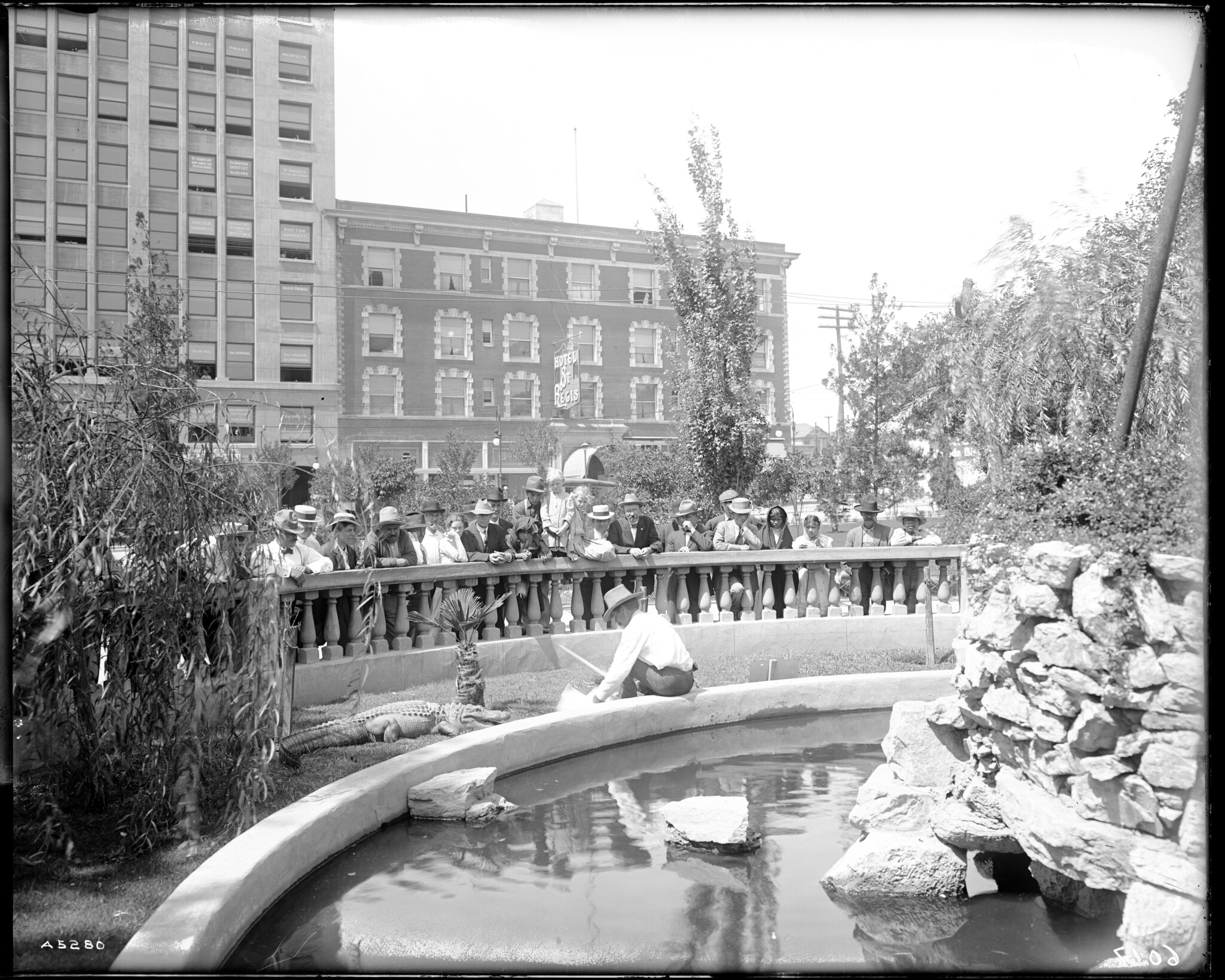 San Jacinto Plaza- El Paso, Texas - DIGIE