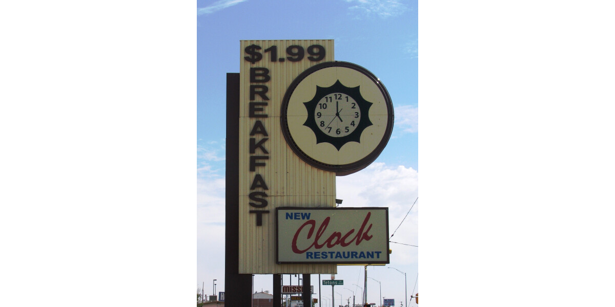 Clock restaurant best sale el paso tx