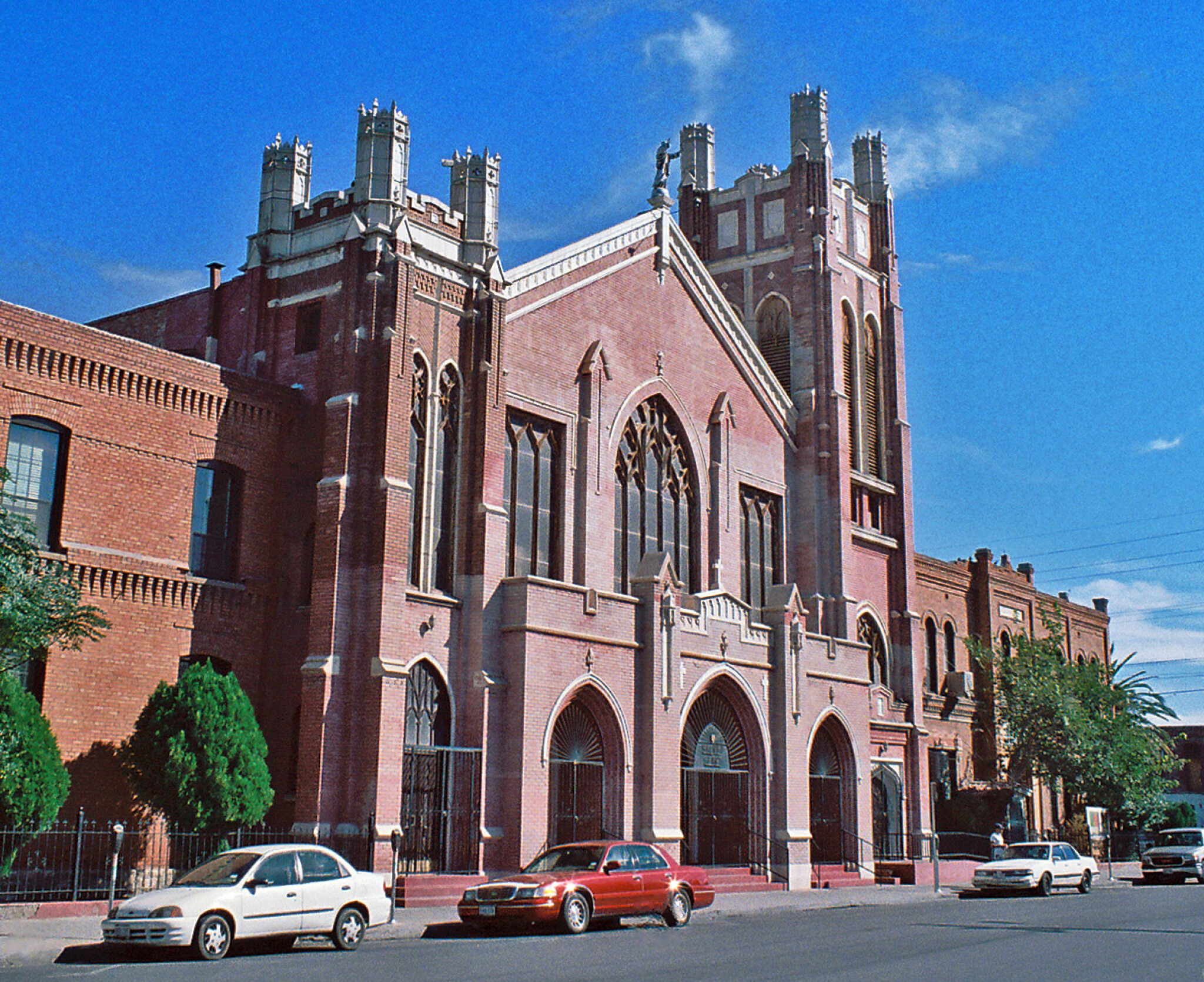 Sacred Heart El Paso, TX, circa 2005 - DIGIE